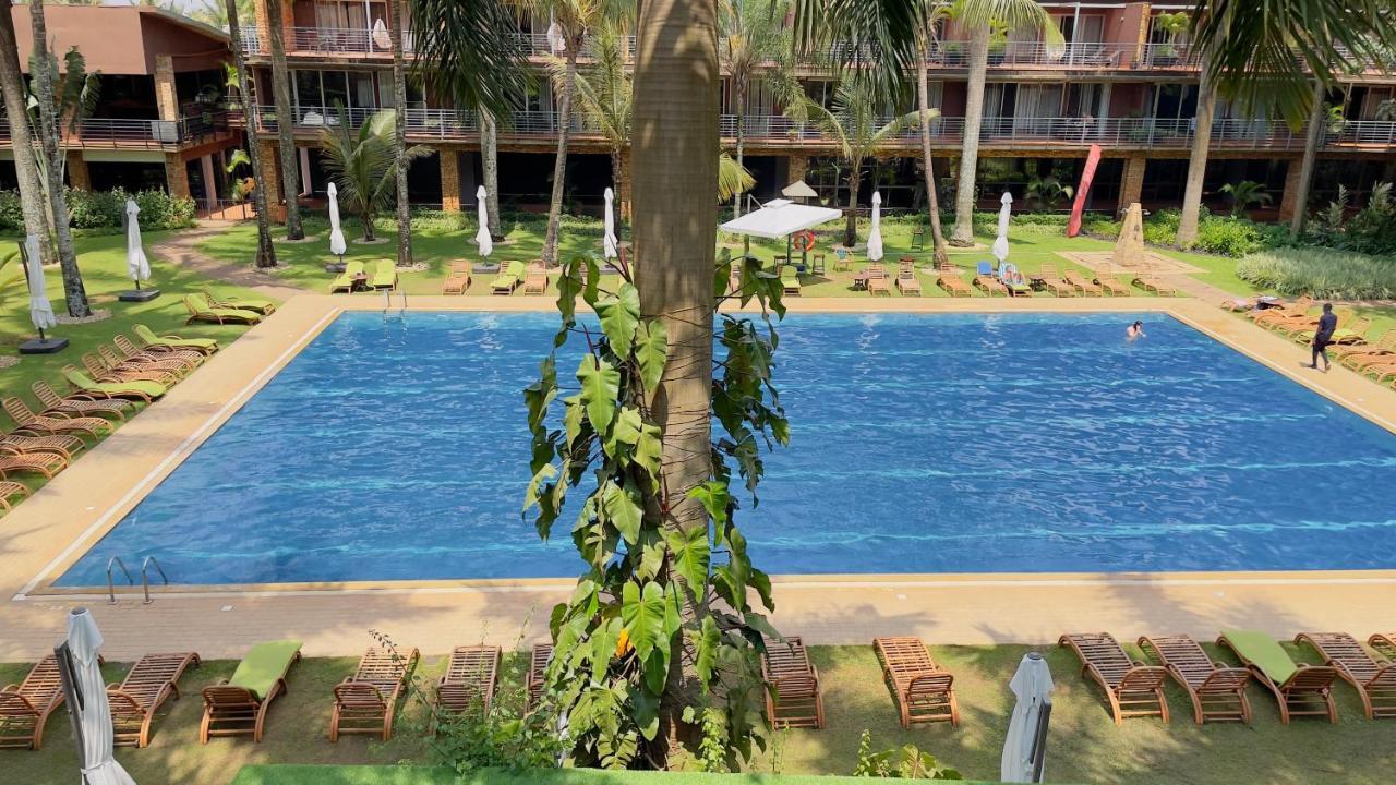 Kabira Country Club Hotel Kampala Exterior photo